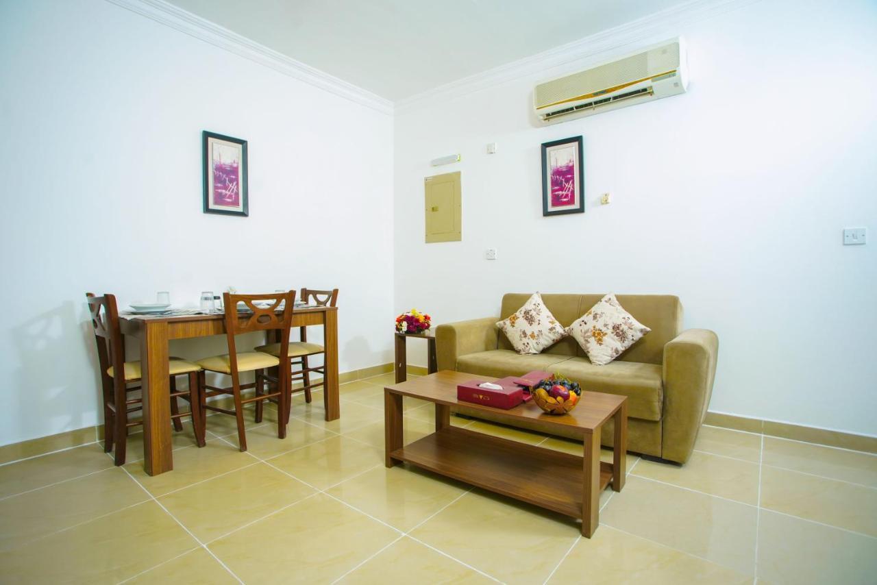 La Villa Inn Hotel Apartments Doha Exterior photo