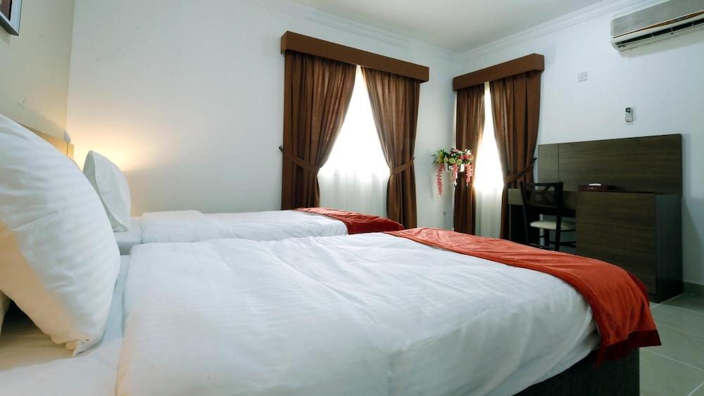 La Villa Inn Hotel Apartments Doha Exterior photo