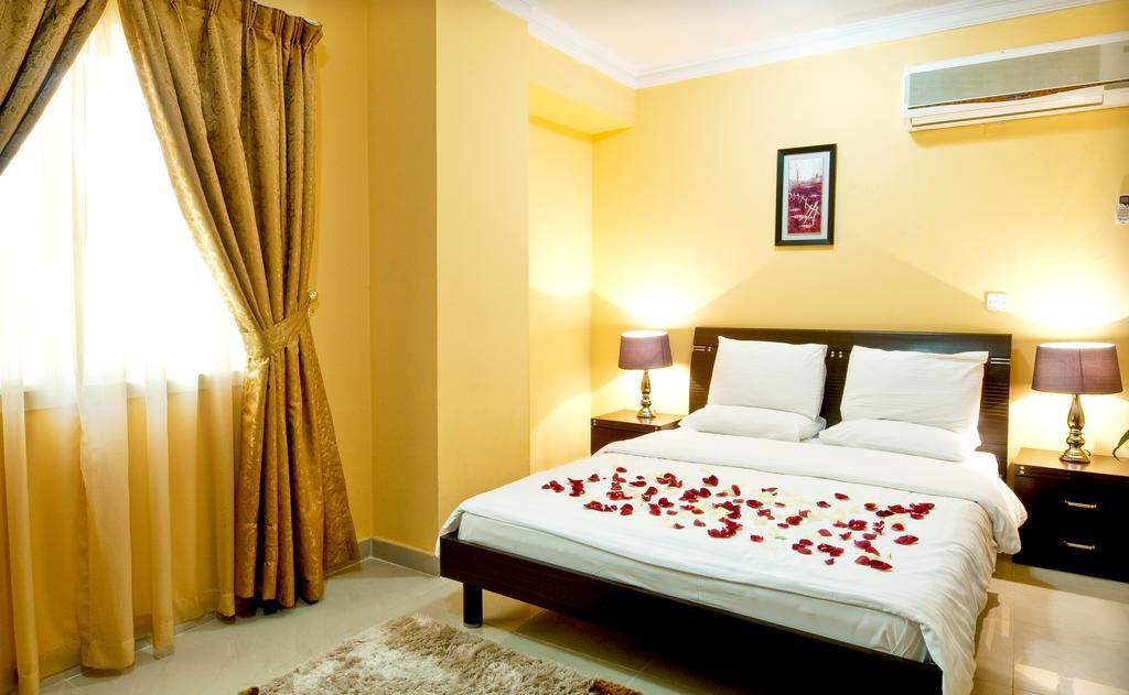 La Villa Inn Hotel Apartments Doha Exterior photo