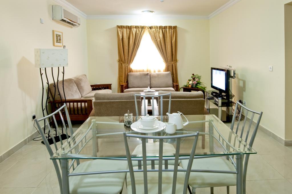 La Villa Inn Hotel Apartments Doha Exterior photo