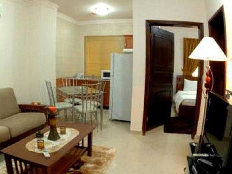 La Villa Inn Hotel Apartments Doha Exterior photo