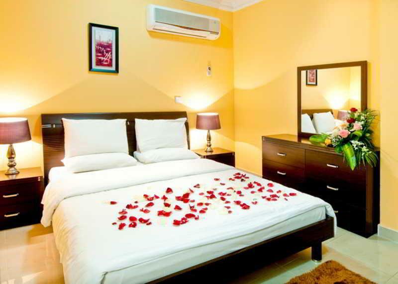 La Villa Inn Hotel Apartments Doha Exterior photo