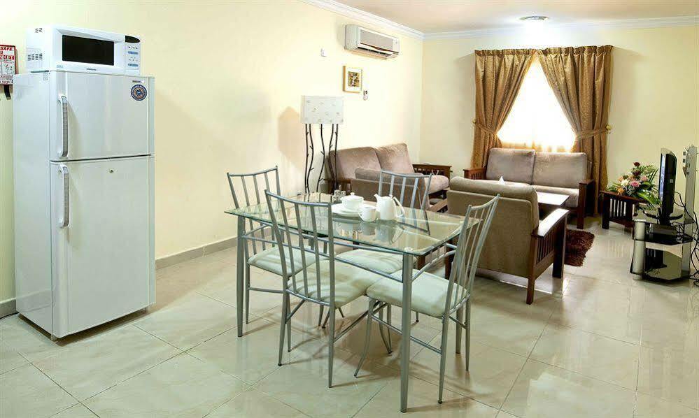La Villa Inn Hotel Apartments Doha Exterior photo